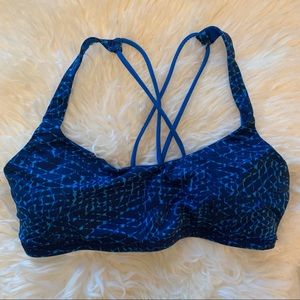 Ocean blue free to be sz 6